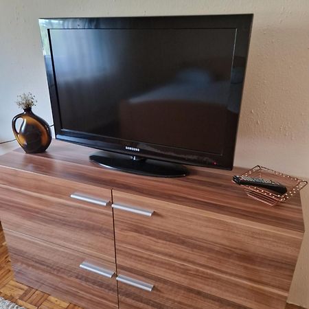 Guesthouse Irac Тузла Экстерьер фото
